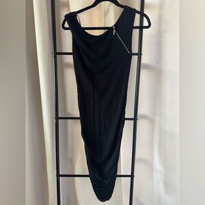 Black Sleeveless Bodycon Cocktail Dress